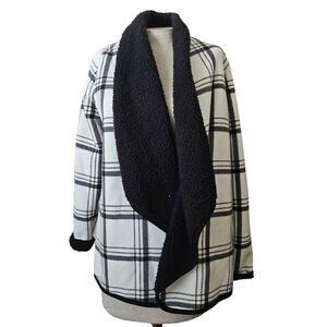 White and Black Plaid Sherpa Lined  Open Front Jacket Size Small